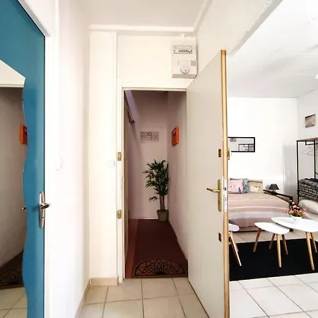 Apartmán Duplex F2 Avec Terrasse Et Vue Sur La Cathedrale Narbonne
