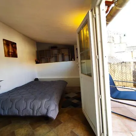 Apartmán Duplex F2 Avec Terrasse Et Vue Sur La Cathedrale