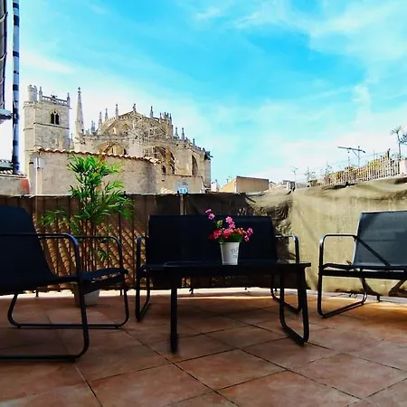 Apartmán Duplex F2 Avec Terrasse Et Vue Sur La Cathedrale